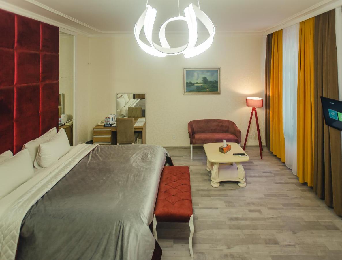 Baku Palace Boutique Hotel Bagian luar foto